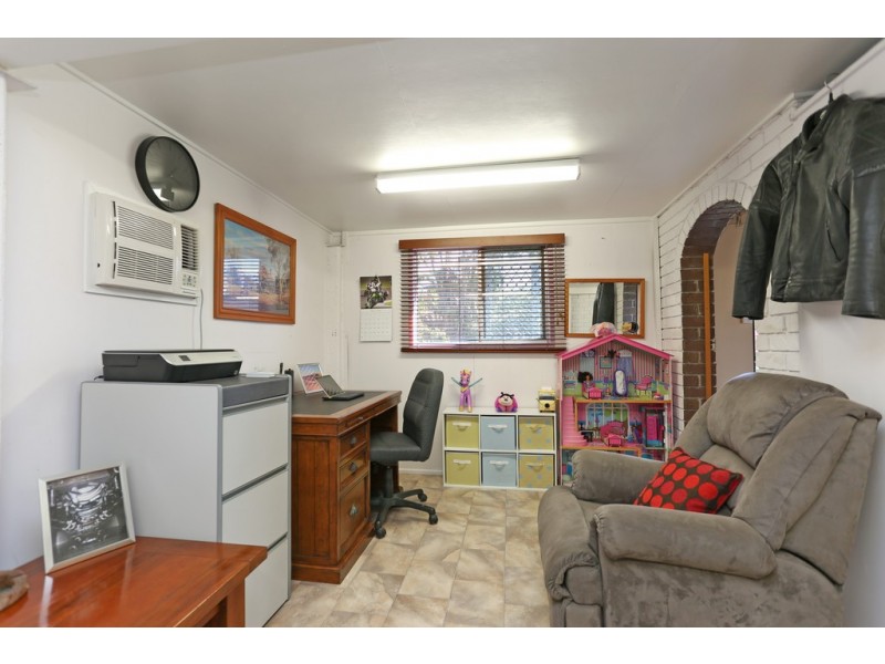 13 Manzelmann Street, Andergrove QLD 4740