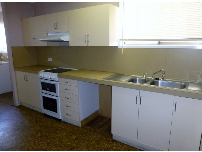 3/4 Baur Street, North Mackay QLD 4740