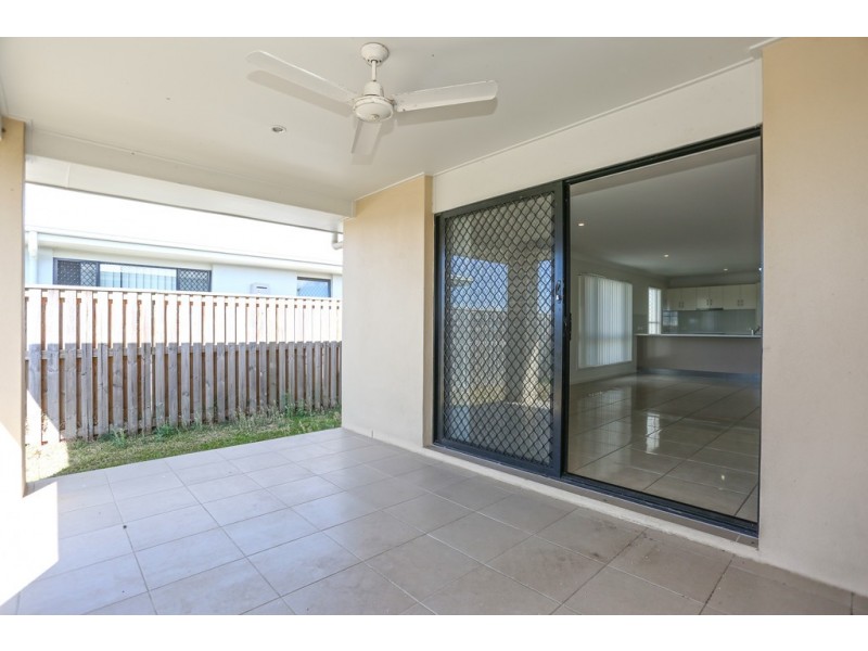 48 Donovan Street, Blacks Beach QLD 4740