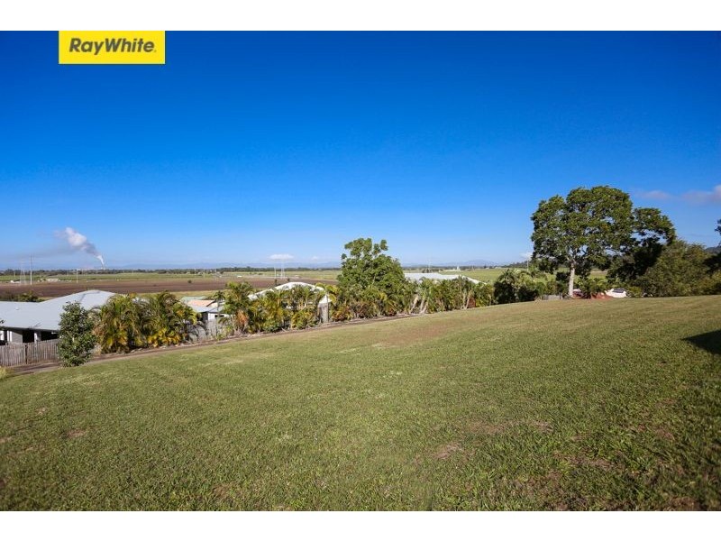 4 Pepsy Court, Glenella QLD 4740