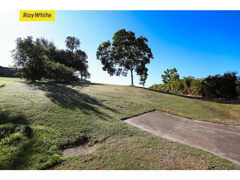 4 Pepsy Court, Glenella QLD 4740