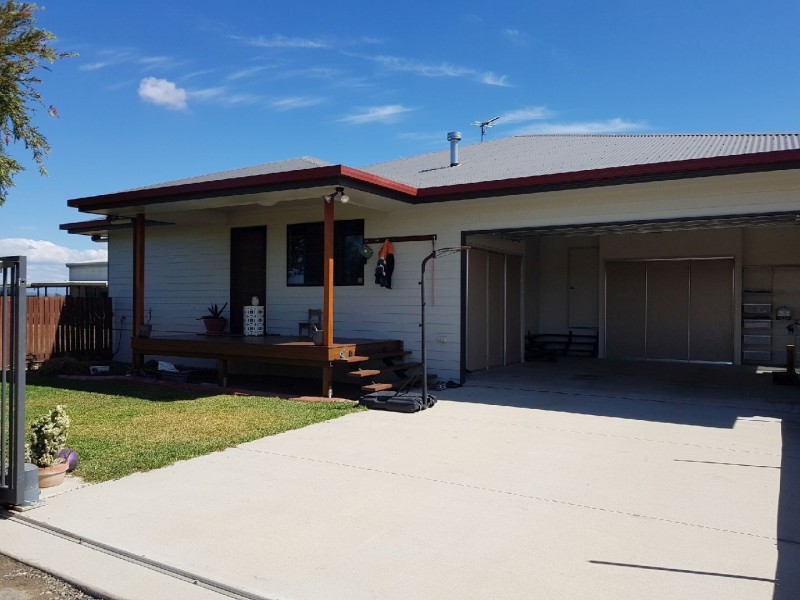 131 Walz Lane, Mirani QLD 4754