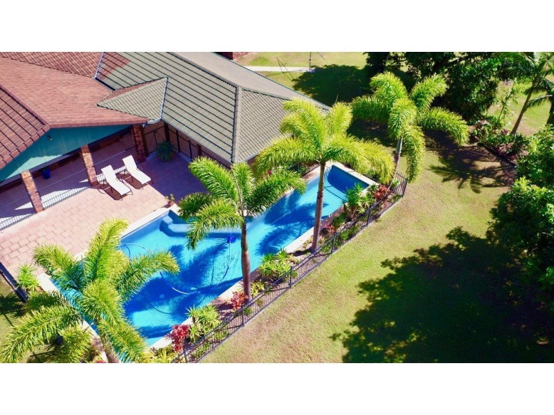 13 Sunset Beach Court, Shoal Point QLD 4750