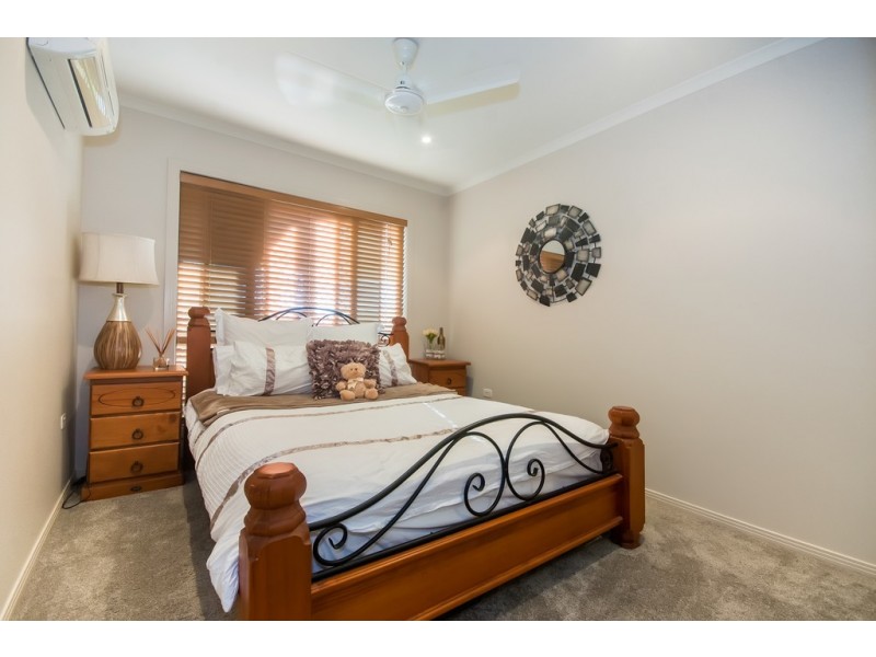 5 Tribute Court, Glenella QLD 4740