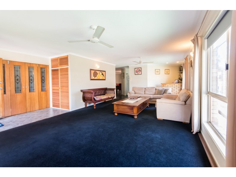 46 Bradman Drive, Glenella QLD 4740