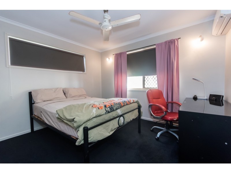 46 Bradman Drive, Glenella QLD 4740