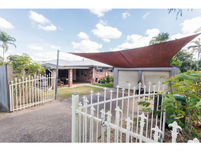 46 Bradman Drive, Glenella QLD 4740