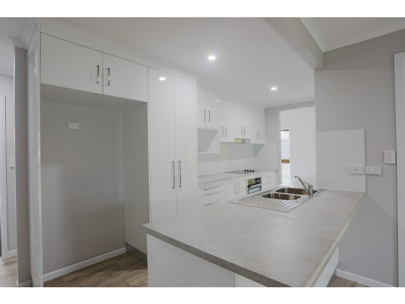 5 Stefan Court, Andergrove QLD 4740