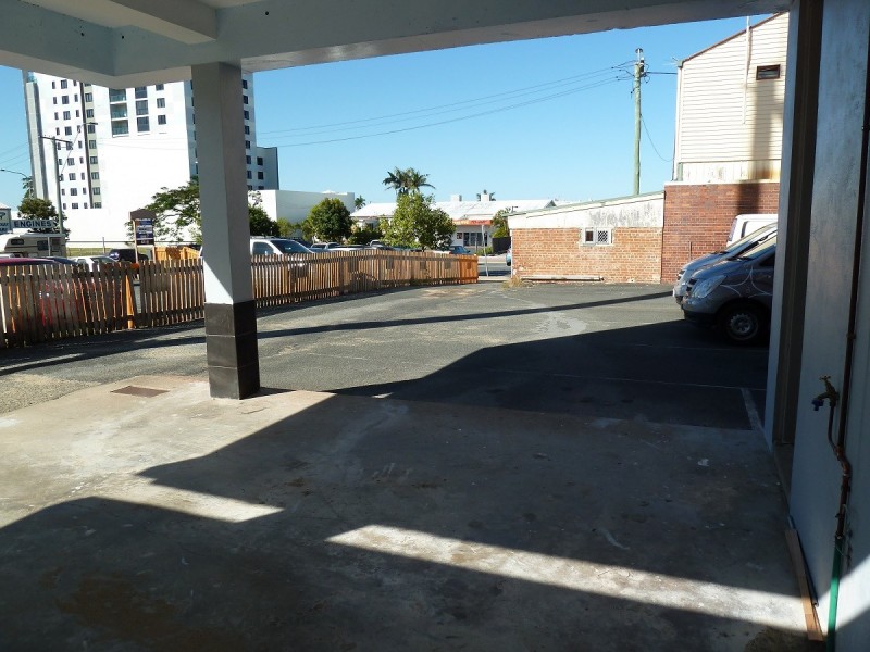 64 Victoria, Mackay QLD 4740