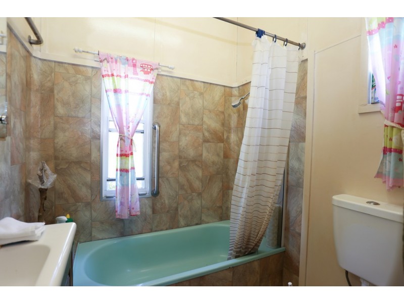 26 Scanlan Street, East Mackay QLD 4740
