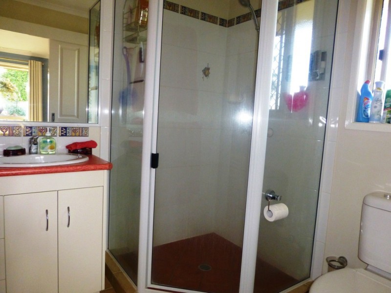 27 Marine Parade, Bucasia QLD 4750
