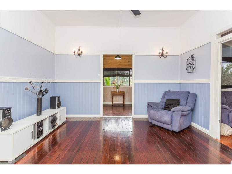 9 Lloyd Street, West Mackay QLD 4740