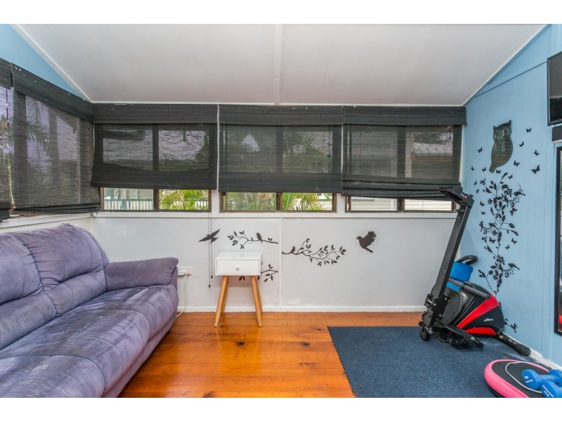 9 Lloyd Street, West Mackay QLD 4740