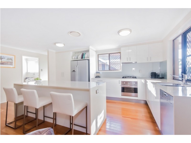 13 Sunset Beach Court, Shoal Point QLD 4750