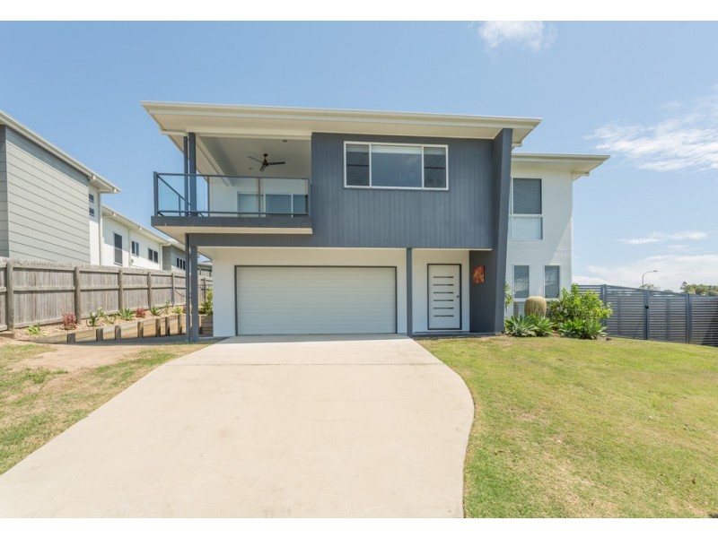 27 Douglas Crescent, Rural View QLD 4740