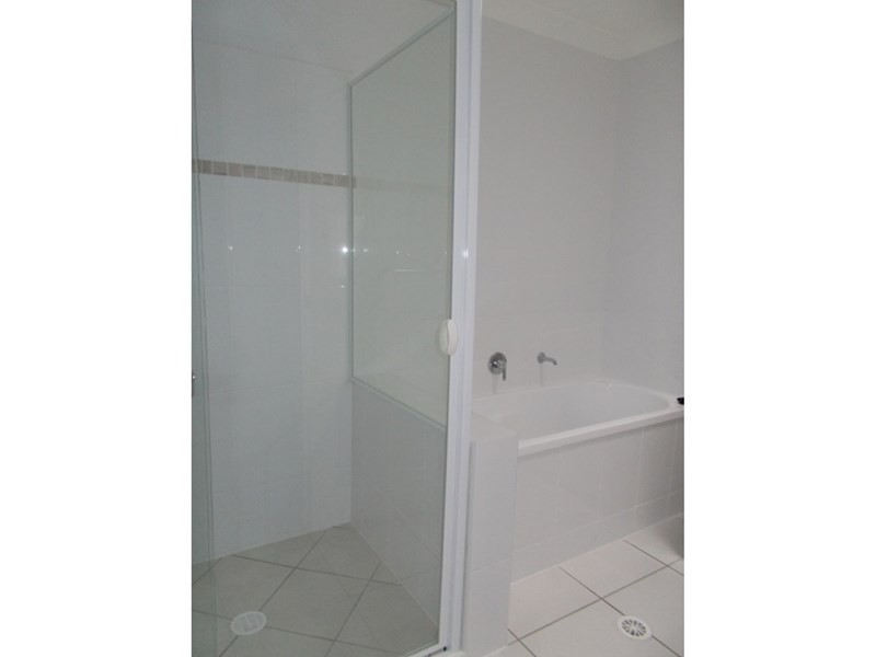 7 Holloways Court, Blacks Beach QLD 4740