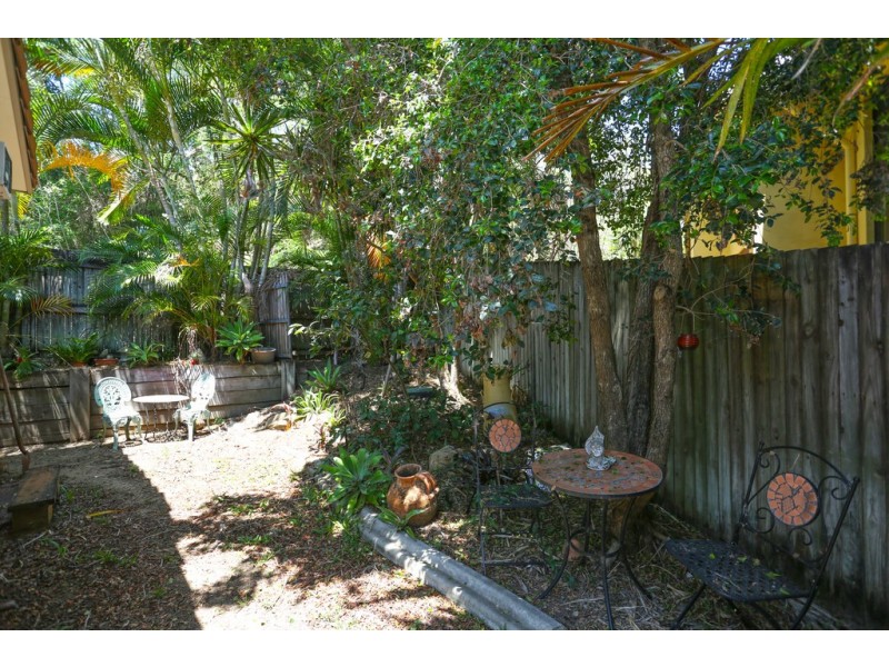 15 Roy Court, Glenella QLD 4740