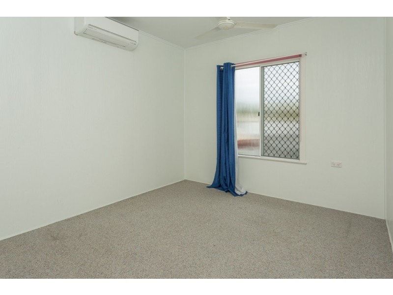 8 Valley Street, North Mackay QLD 4740