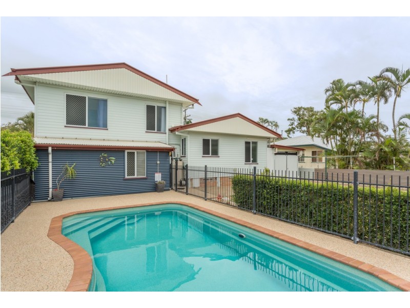 8 Valley Street, North Mackay QLD 4740