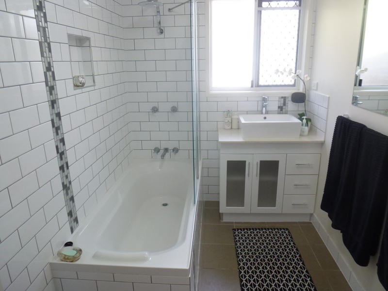 31 Mansfield Drive, Beaconsfield QLD 4740