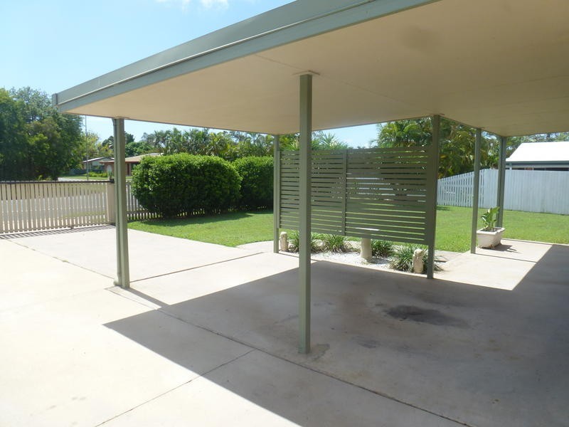 31 Mansfield Drive, Beaconsfield QLD 4740