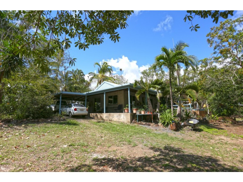 79 Smalleys Beach Road, Cape Hillsborough QLD 4740