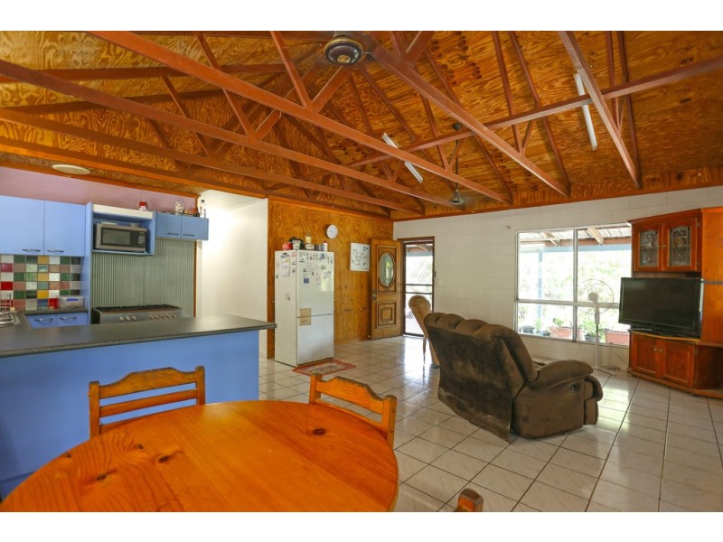 79 Smalleys Beach Road, Cape Hillsborough QLD 4740