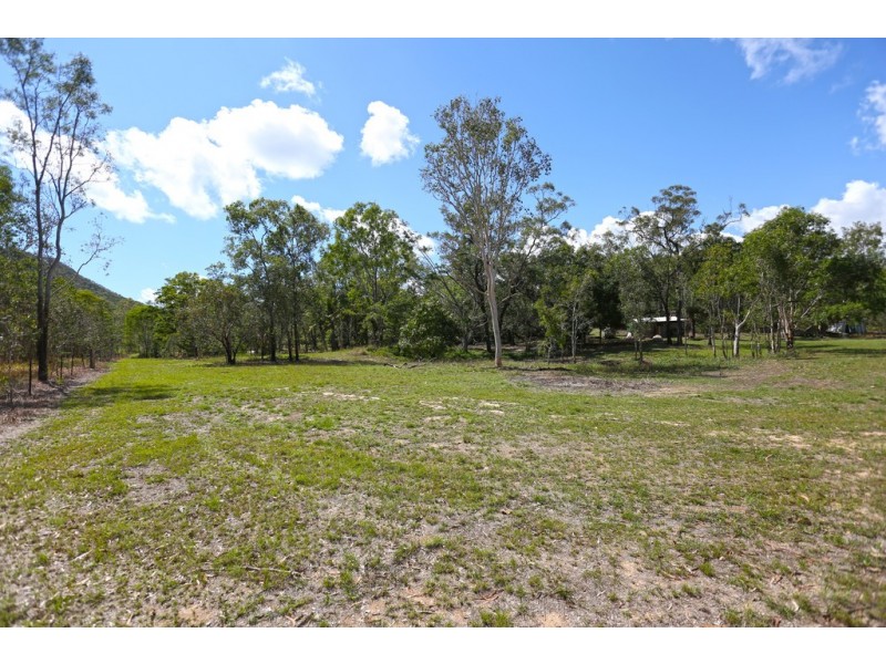 79 Smalleys Beach Road, Cape Hillsborough QLD 4740