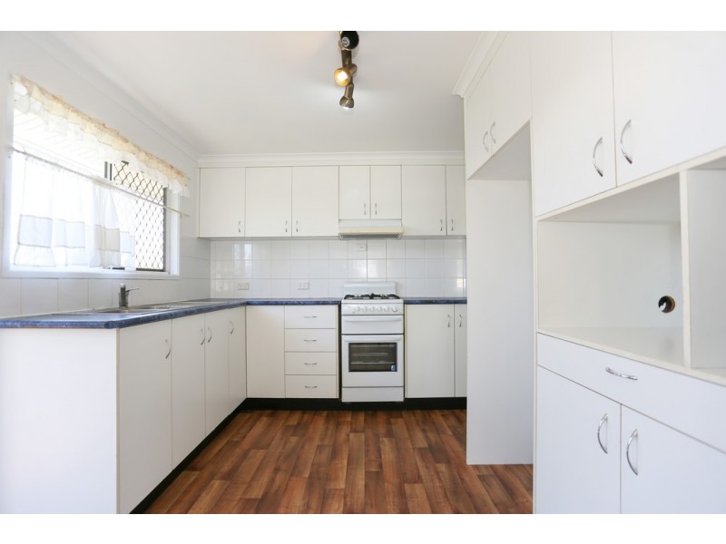 24 Kathleen Street, Sarina QLD 4737