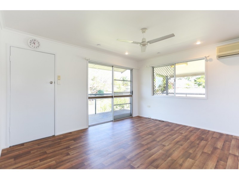 24 Kathleen Street, Sarina QLD 4737
