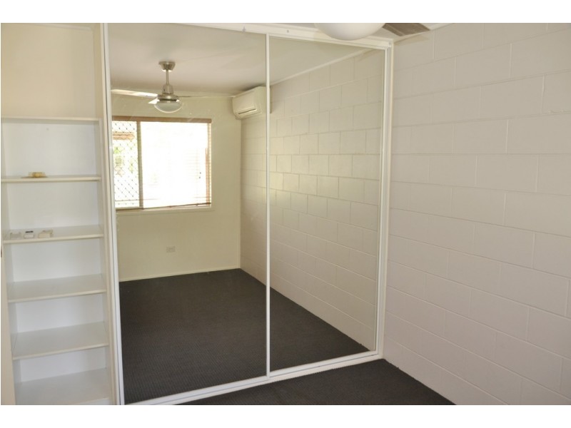 2/11 Tolcher Street, Mount Pleasant QLD 4740