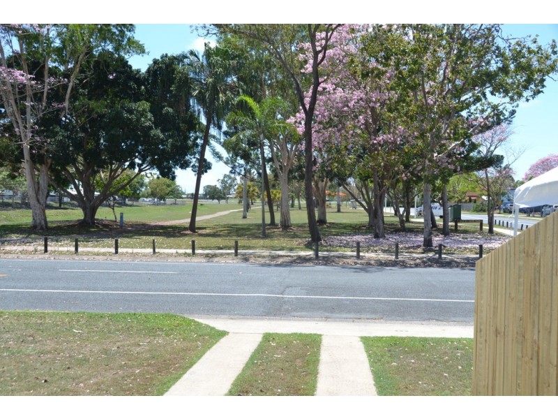 2/11 Tolcher Street, Mount Pleasant QLD 4740