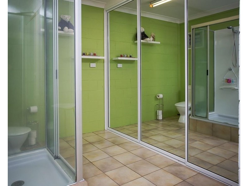 2 Mackenzie Street, Eimeo QLD 4740