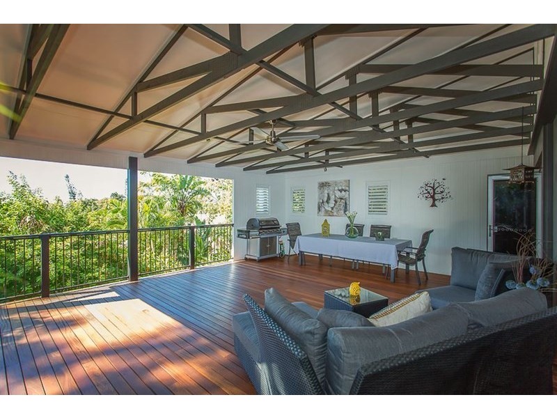2 Mackenzie Street, Eimeo QLD 4740
