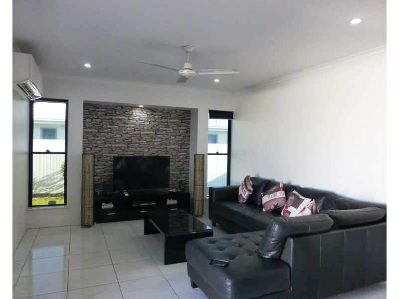 68 Makybe Diva Drive, Ooralea QLD 4740