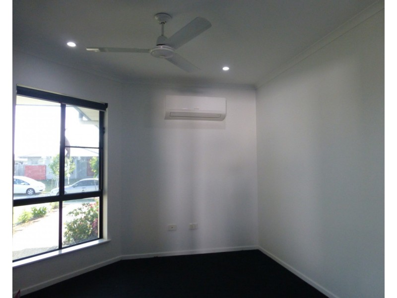 68 Makybe Diva Drive, Ooralea QLD 4740