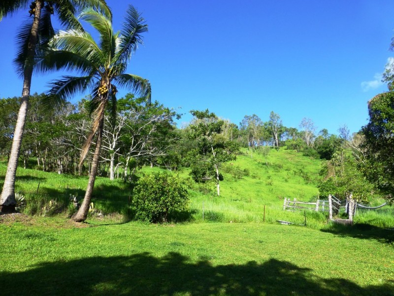 2088 Maraju-Yakapari Road, The Leap QLD 4740