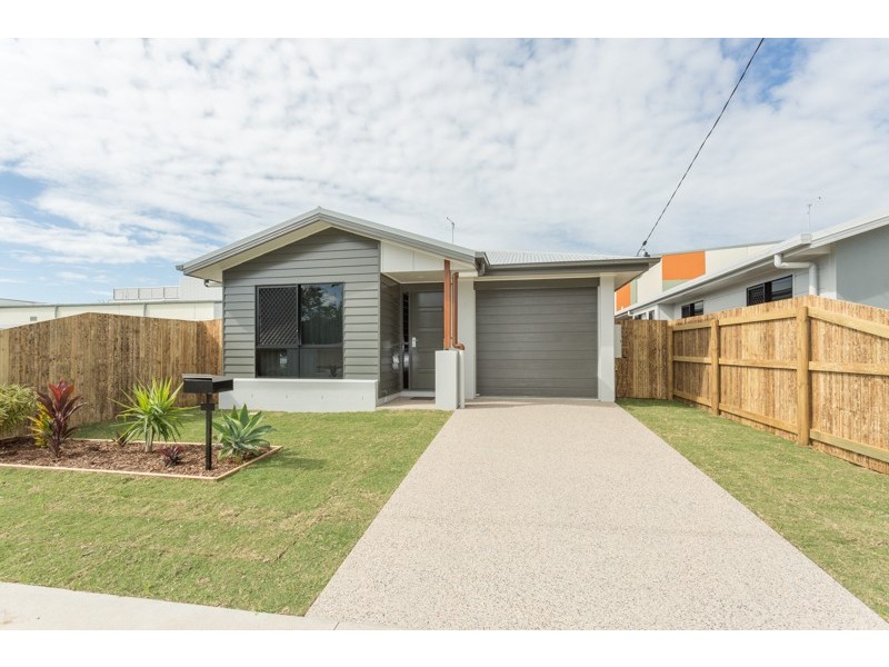 15 Wilson Street, West Mackay QLD 4740