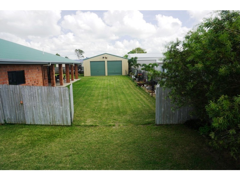 7 Hocking Crescent, Marian QLD 4753