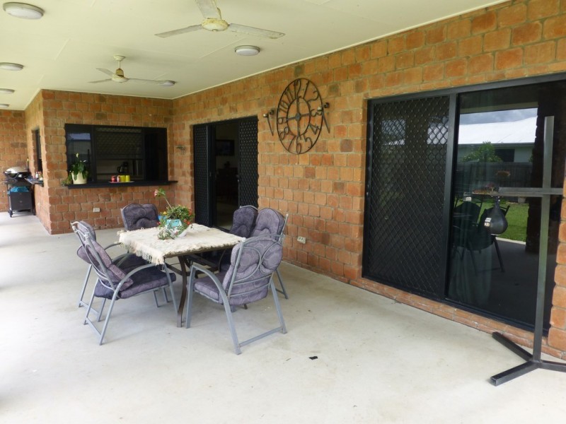7 Hocking Crescent, Marian QLD 4753