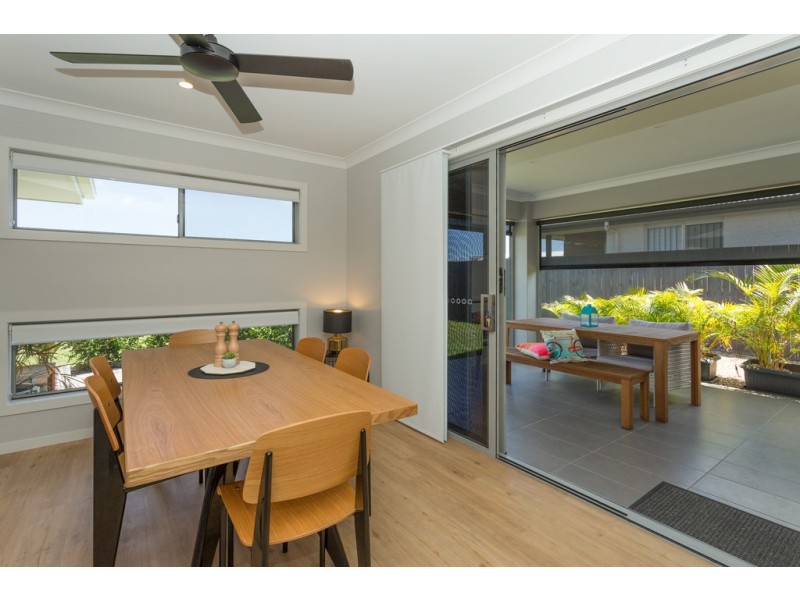 17 Dulcis Drive, Rural View QLD 4740