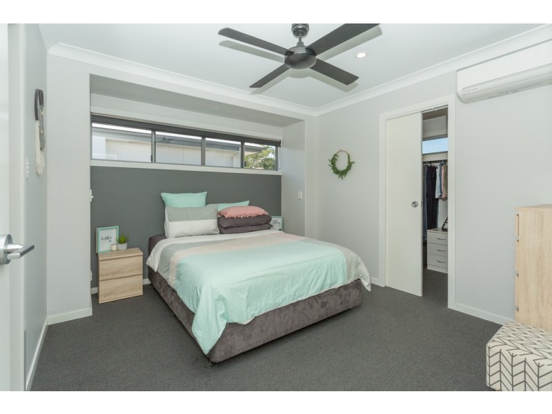 17 Dulcis Drive, Rural View QLD 4740