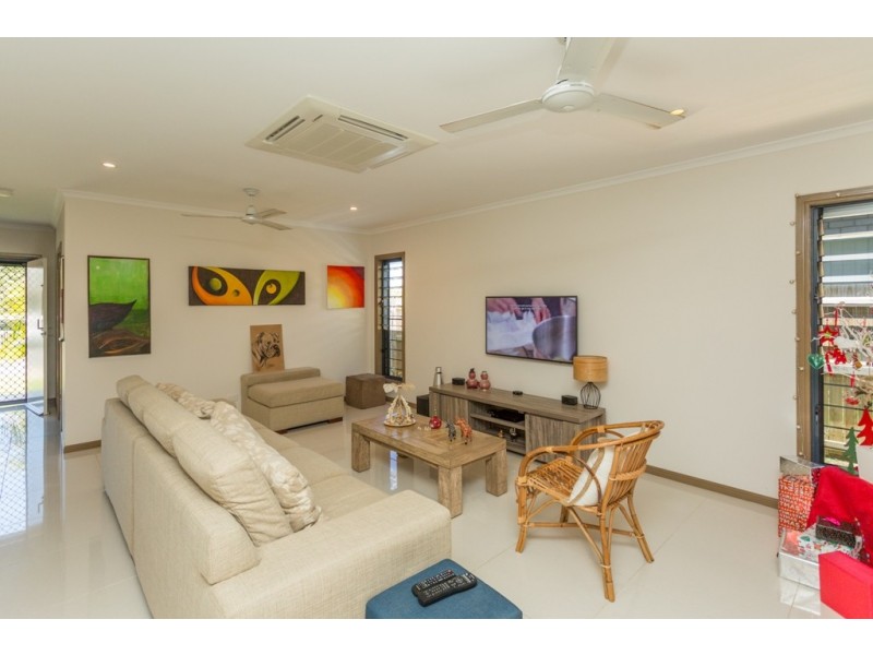 23 Gladstone Street, Eimeo QLD 4740