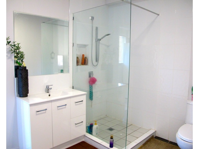 4 Andrew Milne Drive, Mount Pleasant QLD 4740