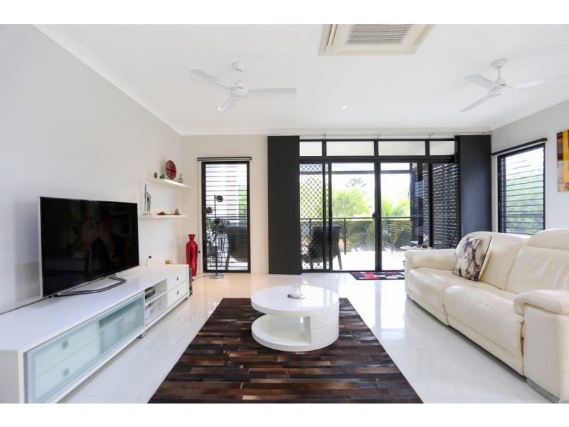 1/86 Binnington Esplanade, East Mackay QLD 4740