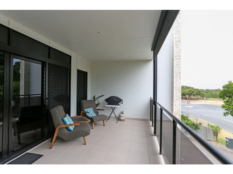 1/86 Binnington Esplanade, East Mackay QLD 4740
