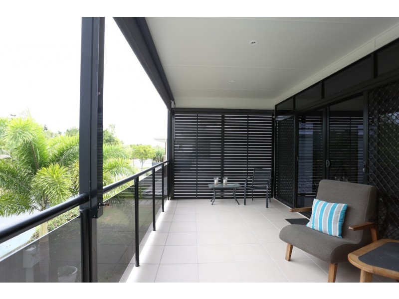 1/86 Binnington Esplanade, East Mackay QLD 4740