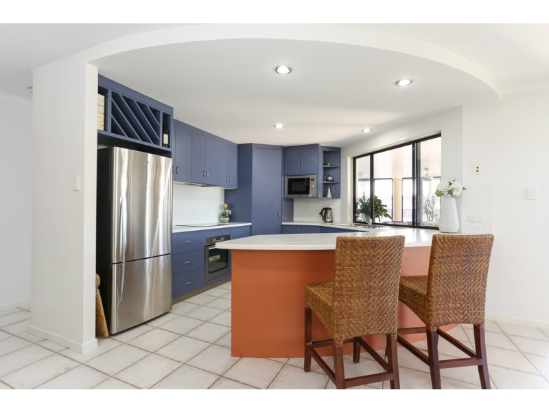 16 Katie Court, Ooralea QLD 4740