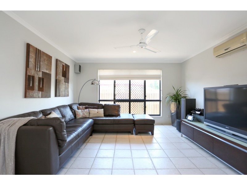 16 Katie Court, Ooralea QLD 4740