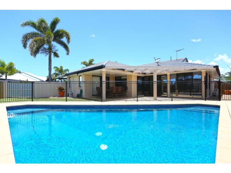 16 Katie Court, Ooralea QLD 4740